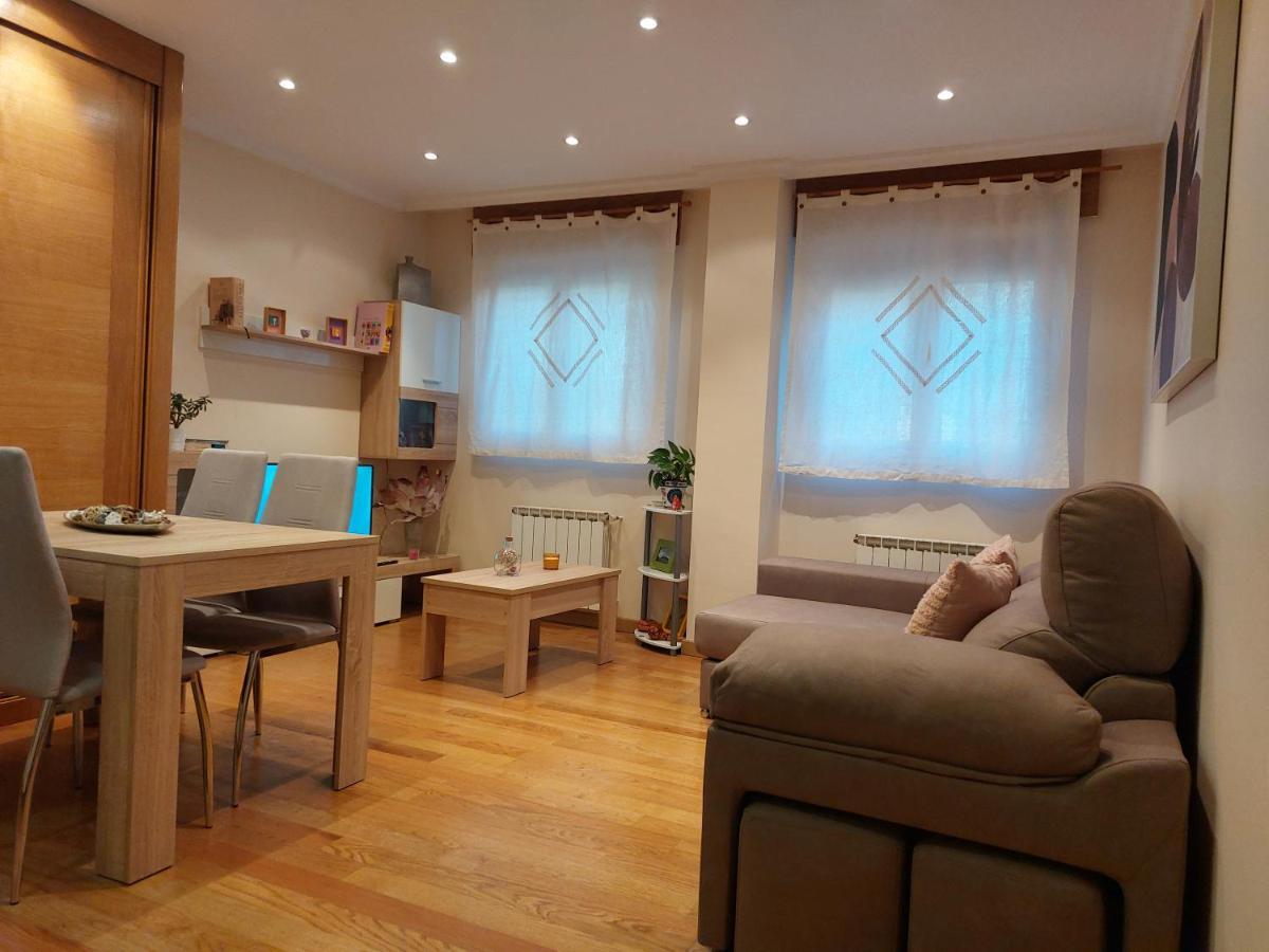 Apartamento Vieiro Con Plaza Garaje Gratis Сантяго де Компостела Екстериор снимка