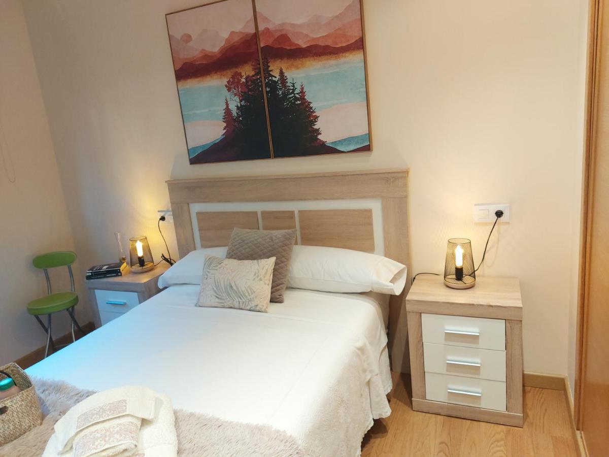 Apartamento Vieiro Con Plaza Garaje Gratis Сантяго де Компостела Екстериор снимка