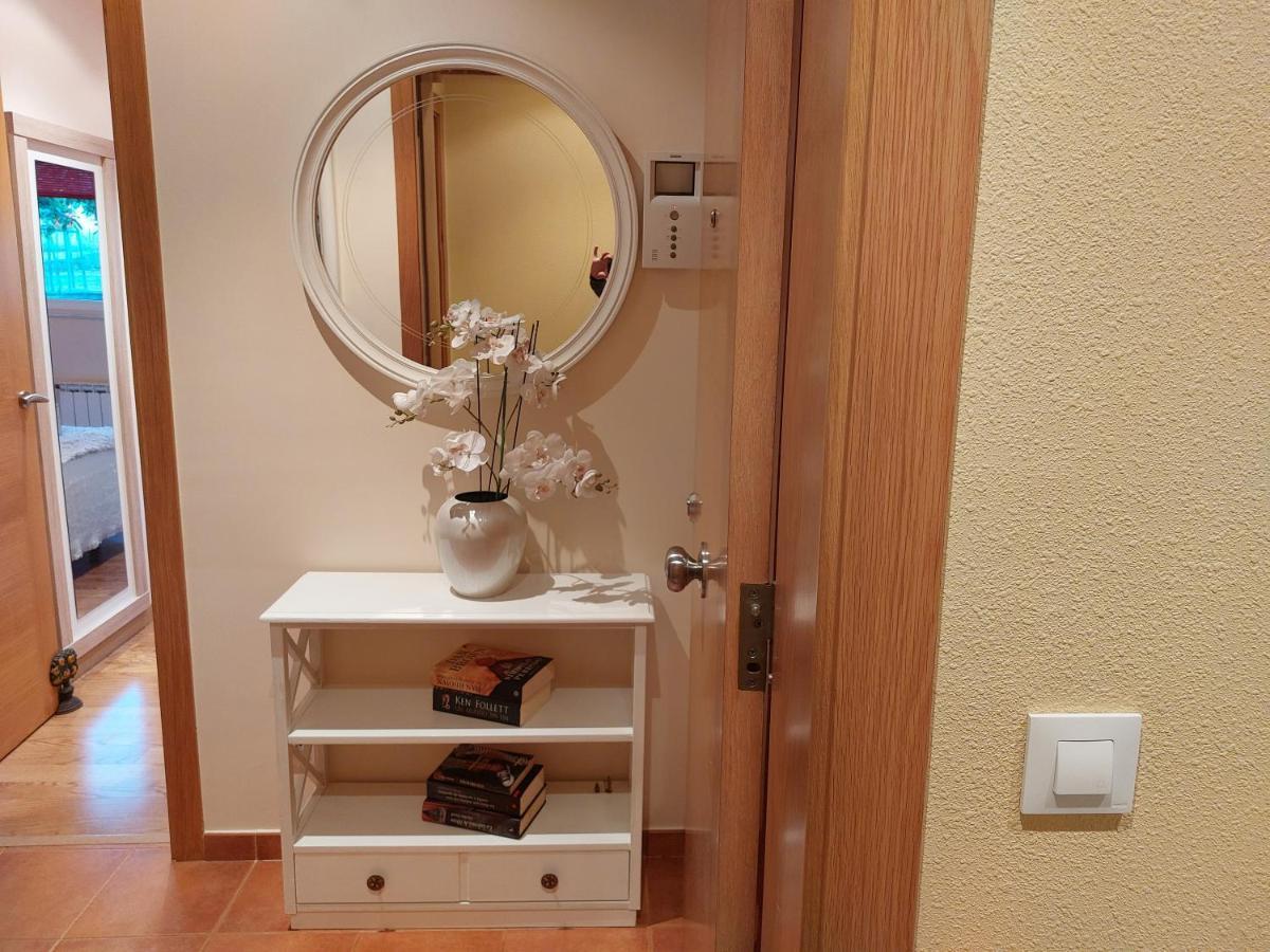 Apartamento Vieiro Con Plaza Garaje Gratis Сантяго де Компостела Екстериор снимка